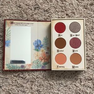Story book cosmetics eyeshadow palette